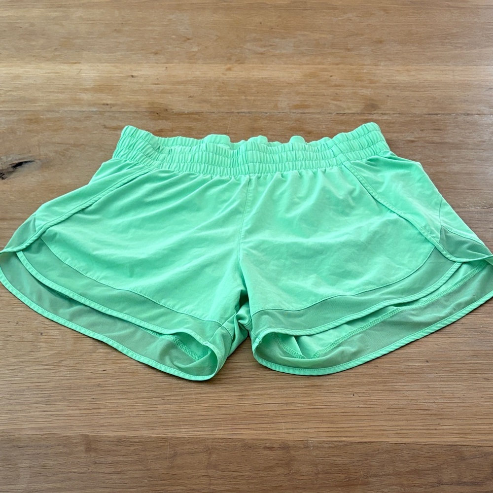 Athleta Mesh Racer Run 4” Mint Green Athletic Shorts